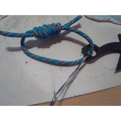 Image 1 from Frank of Black Diamond - Pecker - Piton