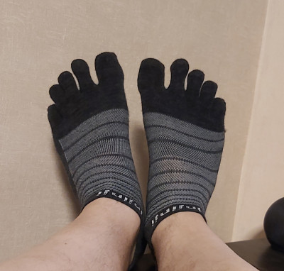 Image 1 from Eric of Injinji - Run Lightweight No Show Wool - Running socks