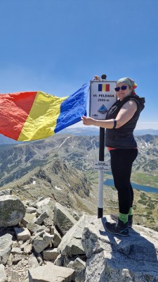 Image 1 from Naomi of Stoic - Women's MountainWool120 StorboSt. Vest - Synthetic vest