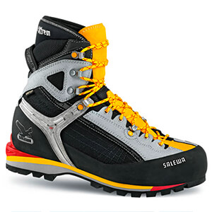 Mountaineering Shoes