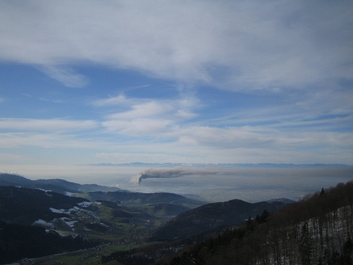 Thermal inversion in the Upper Rhine Valley taken from Kandel.